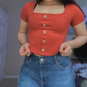 cute orange square neck crop top!!